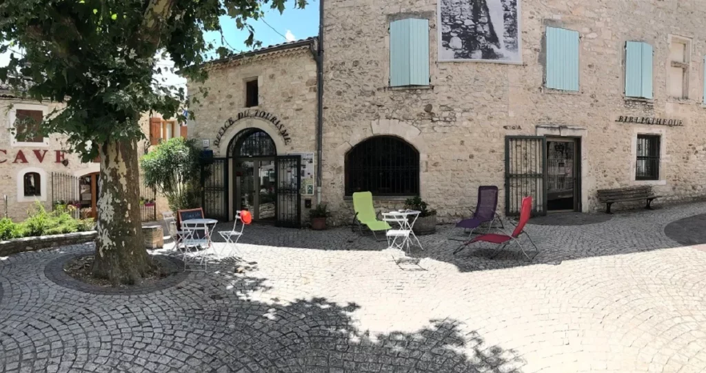 137 71 6244233 137 71 6244233